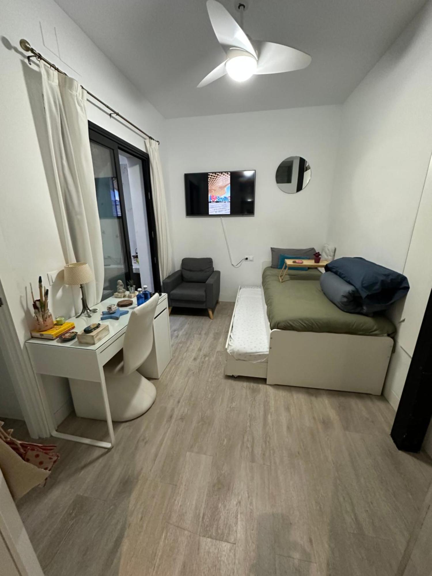 Casa Duque Compartida Familiar 2- Habitacion Bano Propio Sevilha Exterior foto
